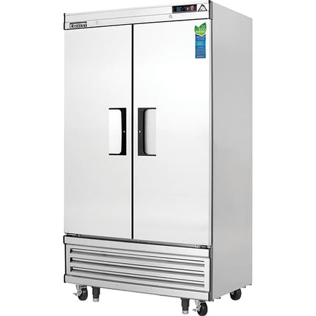 Everest EBNR2 Reach-In Refrigerator 2 Solid Doors 33 cu.ft - Kitchen Pro Restaurant Equipment