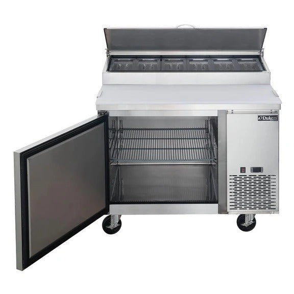 Dukers DPP44 44" 6 pan Pizza Prep Table Refrigerator 988 Cu Ft