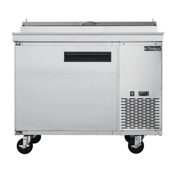 Dukers DPP44 44" 6 pan Pizza Prep Table Refrigerator 988 Cu Ft