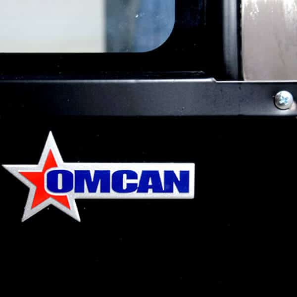 Omcan 50079 47" White Curved Glass Refrigerated Deli Case - Kitchen Pro Restaurant Equipment