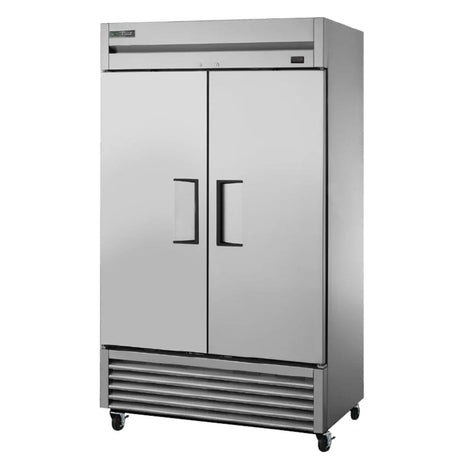 True TS-43F-HC 47" Two Section Reach In Freezer - Kitchen Pro Restaurant Equipment